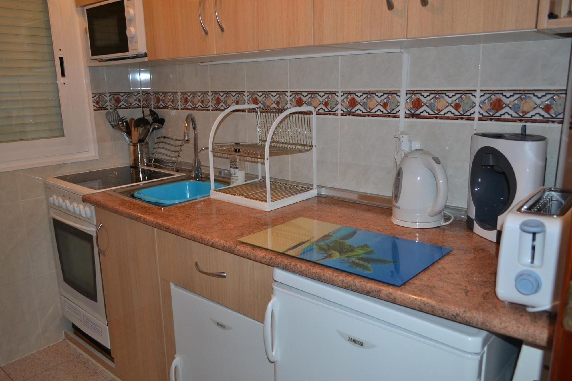 Spacious 1 Bedroom Apartment, Beach Front, Torrox Costa 外观 照片