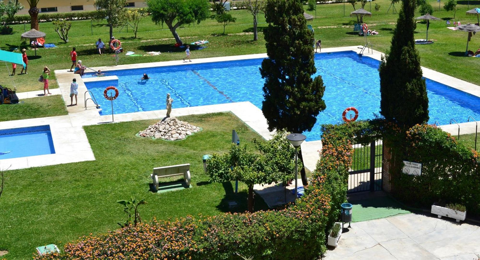 Spacious 1 Bedroom Apartment, Beach Front, Torrox Costa 外观 照片